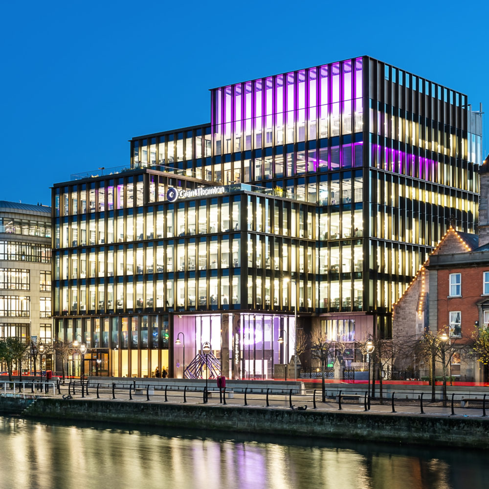 1-grant-thornton-night-photo-2-dbfl-consulting-engineers