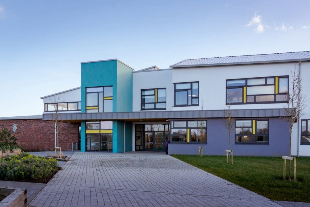 Colaiste Calvin Longwood